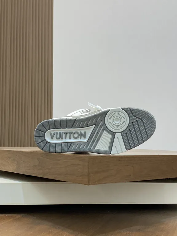 Louis Vuitton Shoe 